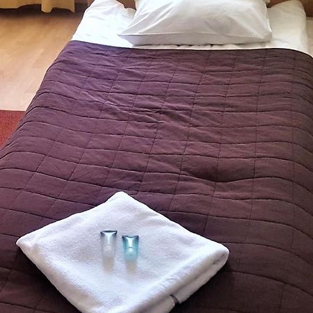 Hostel Na Zurawiej Warsaw Ngoại thất bức ảnh